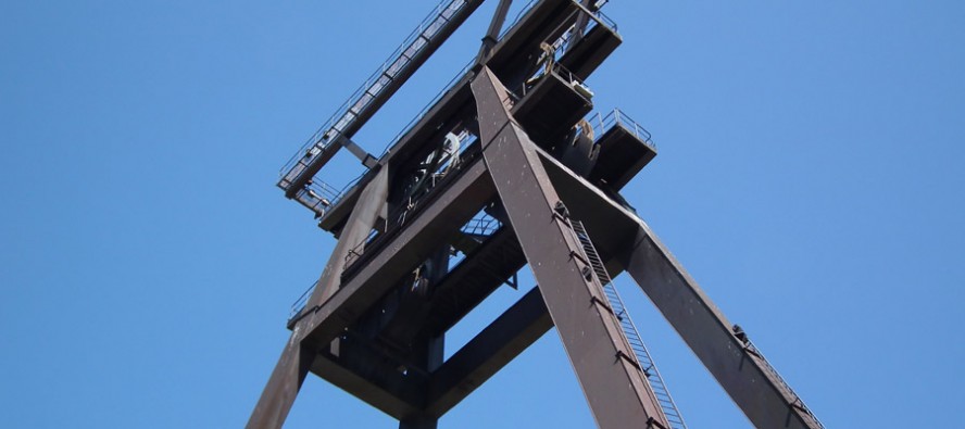 Löbichaus Wahrzeichen - Der alte Förderturm des ehemaligen Schachtes 403.